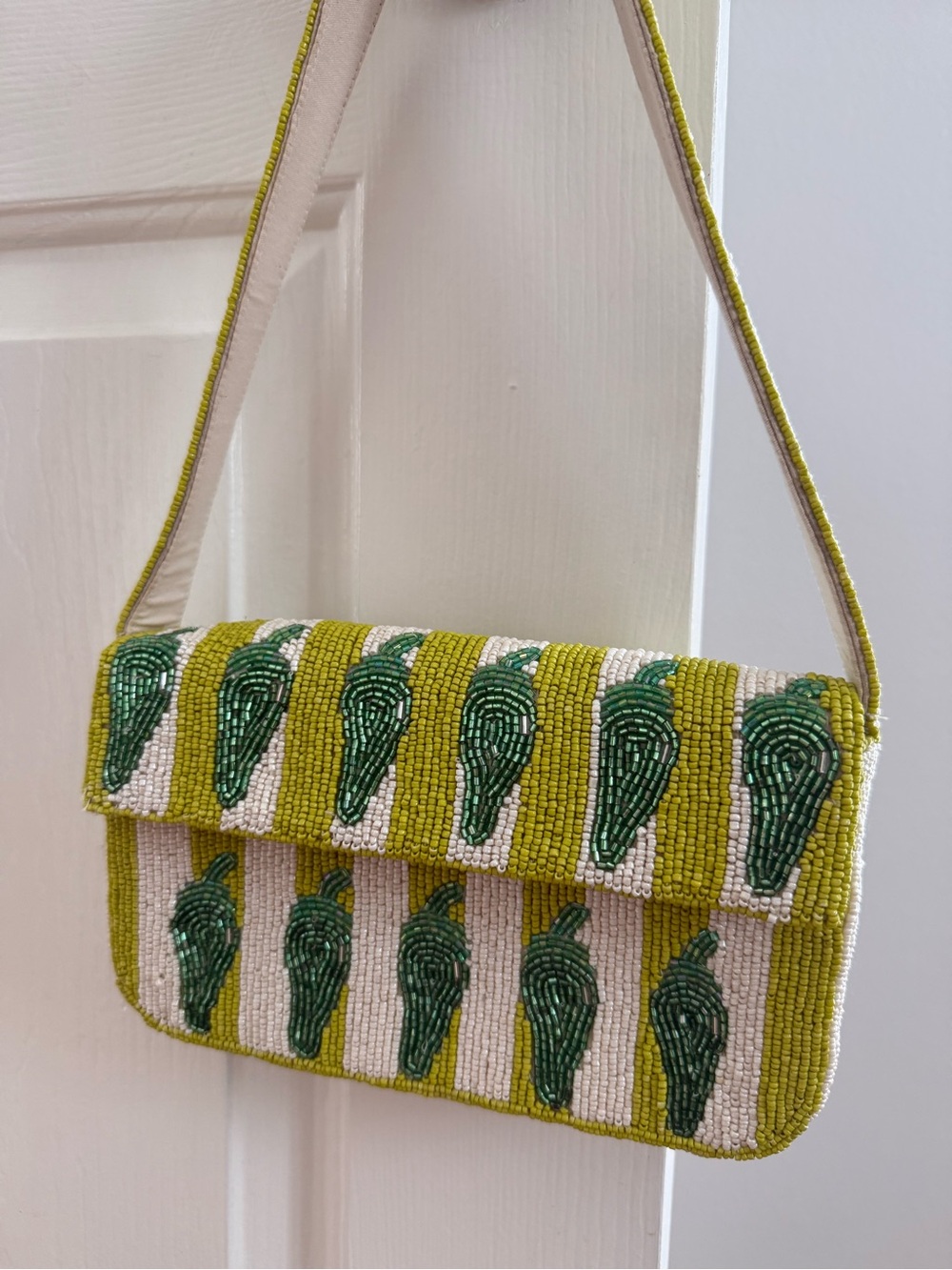 Anthropologie Fiona Beaded Bag — Green Chili Pepper (NWOT)